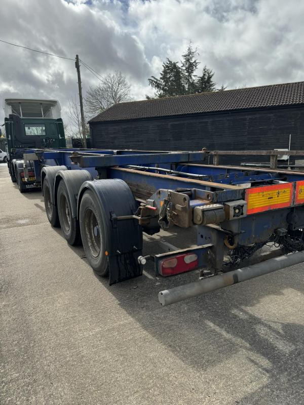 SDC Tri Axle Sliding Frame Skeletal - Полуприцеп-контейнеровоз/ Сменный кузов: фото 2 SDC Tri Axle Sliding Frame Skeletal - Полуприцеп-контейнеровоз/ Сменный кузов: фото 2