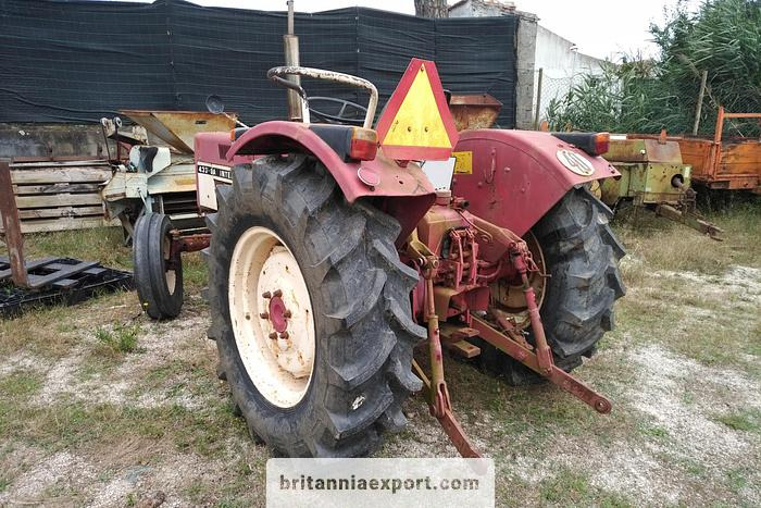 INTERNATIONAL 433 SA 4X2 | 2.5 diesel | brand new tyres | - Трактор: фото 5 INTERNATIONAL 433 SA 4X2 | 2.5 diesel | brand new tyres | - Трактор: фото 5