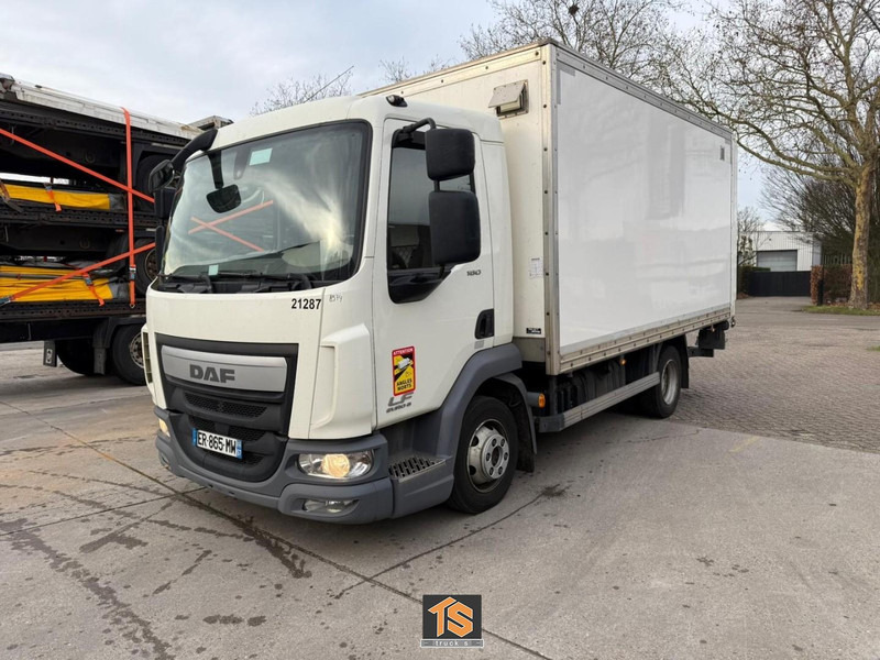 DAF FA 7.5T LF 180 AUTOMATIC - 7.5 TON - KOFFER/BOX - TOP! - Грузовик с закрытым кузовом: фото 1 DAF FA 7.5T LF 180 AUTOMATIC - 7.5 TON - KOFFER/BOX - TOP! - Грузовик с закрытым кузовом: фото 1