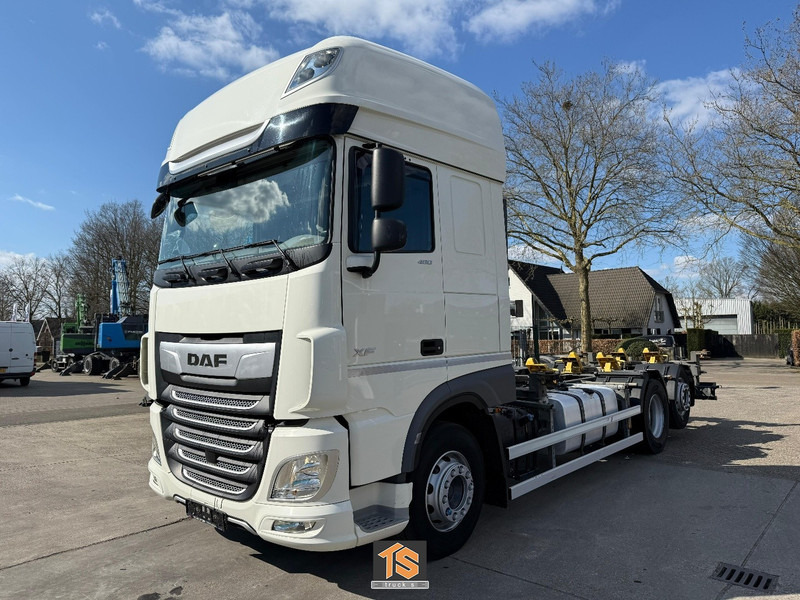 DAF XF 480 FAN SSC - LBW - RETARDER - BDF - KLIMA - GERMAN TRUCK - TOP! - Грузовик-контейнеровоз/ Сменный кузов: фото 1 DAF XF 480 FAN SSC - LBW - RETARDER - BDF - KLIMA - GERMAN TRUCK - TOP! - Грузовик-контейнеровоз/ Сменный кузов: фото 1