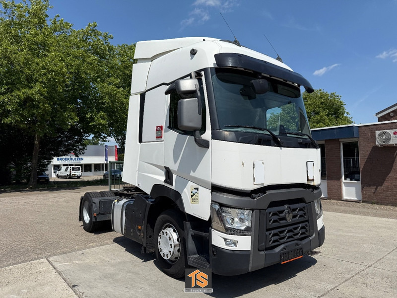 Renault T 460 2 TANKS - GERMAN TOP TRUCK - TUV 3/26 - Тягач: фото 3 Renault T 460 2 TANKS - GERMAN TOP TRUCK - TUV 3/26 - Тягач: фото 3