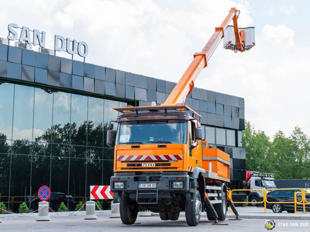 Iveco CURSOR 240 4x4 RUTHMANN T225 22,5 Meters Lift - Грузовик с подъемником: фото 5 Iveco CURSOR 240 4x4 RUTHMANN T225 22,5 Meters Lift - Грузовик с подъемником: фото 5