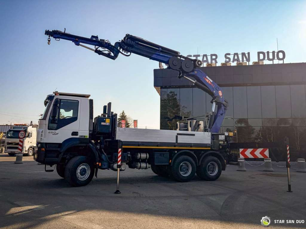 Iveco TRAKKER 450 6x6 PM41S FLY JIB Crane Kipper - Автоманипулятор: фото 5 Iveco TRAKKER 450 6x6 PM41S FLY JIB Crane Kipper - Автоманипулятор: фото 5