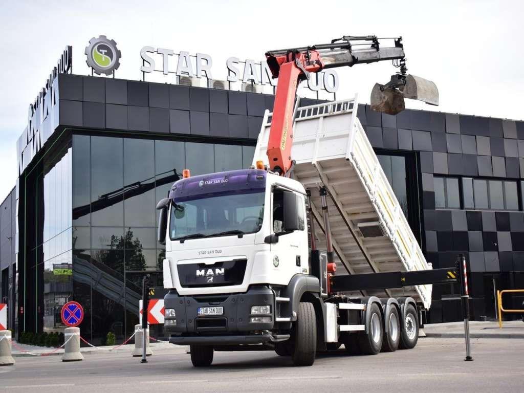 MAN TGS 35.400 8X4 PALFINGER PK 33002 CRANE KIPPER - Автоманипулятор: фото 2 MAN TGS 35.400 8X4 PALFINGER PK 33002 CRANE KIPPER - Автоманипулятор: фото 2