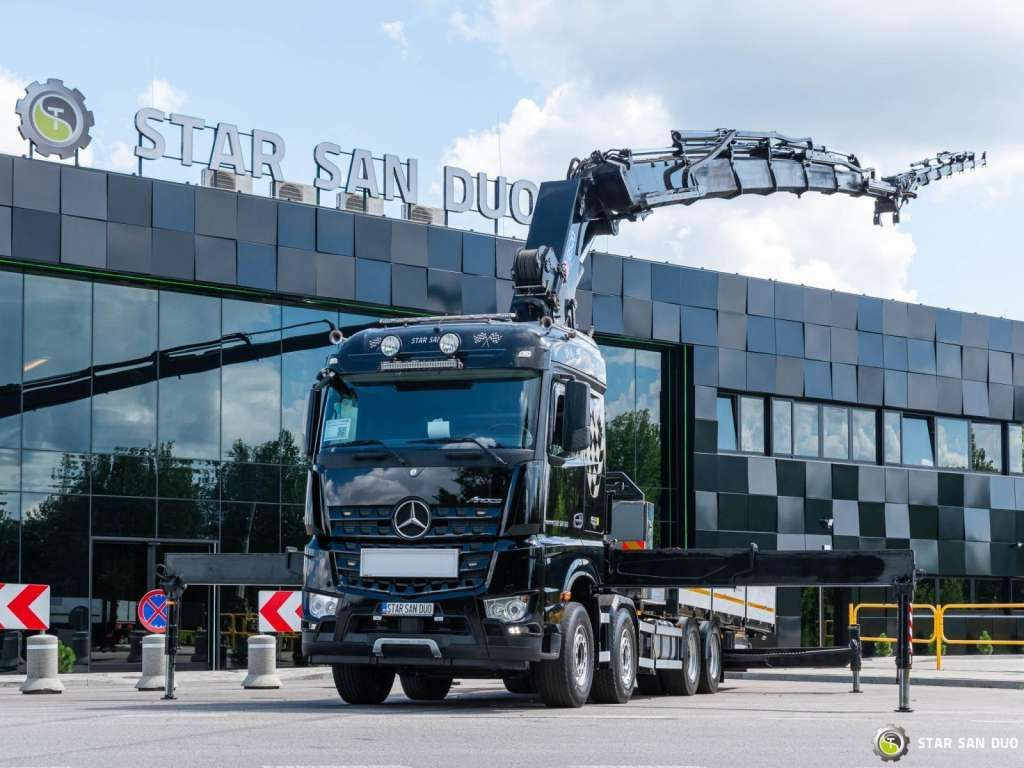 Mercedes-Benz AROCS 3251 8x4 HMF 8520 Fly Jib Winch - Автоманипулятор: фото 1 Mercedes-Benz AROCS 3251 8x4 HMF 8520 Fly Jib Winch - Автоманипулятор: фото 1
