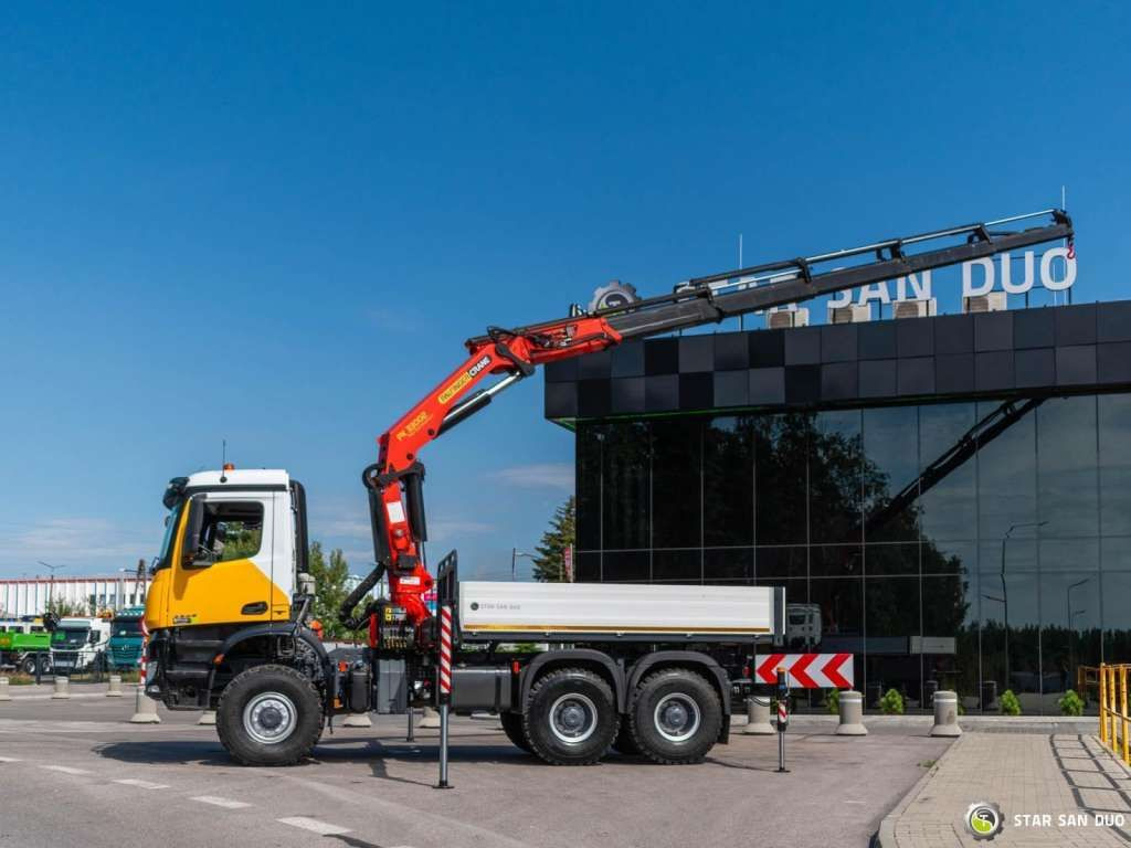 Mercedes-Benz AROCS 3345 6x6 PALFINGER PK 33002 Euro 6 Crane - Автоманипулятор: фото 2 Mercedes-Benz AROCS 3345 6x6 PALFINGER PK 33002 Euro 6 Crane - Автоманипулятор: фото 2