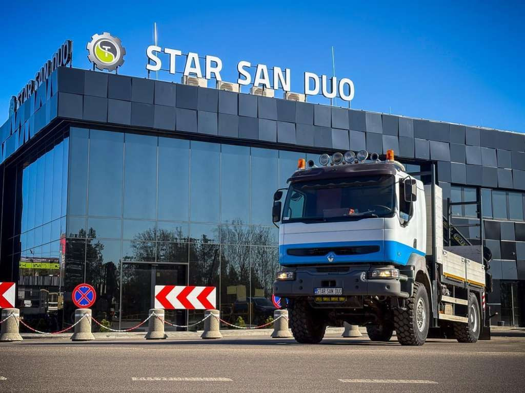 Новый Автоманипулятор, Грузовик бортовой/ Платформа Renault KERAX 270 4x4 PALFINGER PK 16502 CRANE WINCH: фото 7 Новый Автоманипулятор, Грузовик бортовой/ Платформа Renault KERAX 270 4x4 PALFINGER PK 16502 CRANE WINCH: фото 7