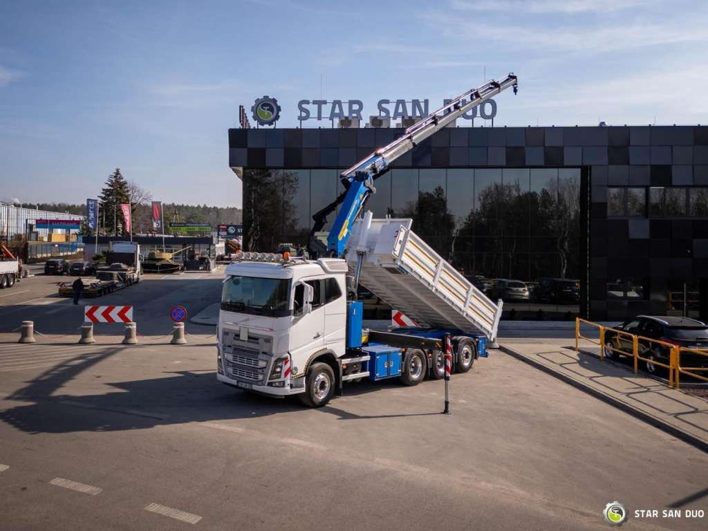 Volvo FH 16.550 8x4 Palfinger PK 34002-SH Crane Kippe - Самосвал: фото 3 Volvo FH 16.550 8x4 Palfinger PK 34002-SH Crane Kippe - Самосвал: фото 3