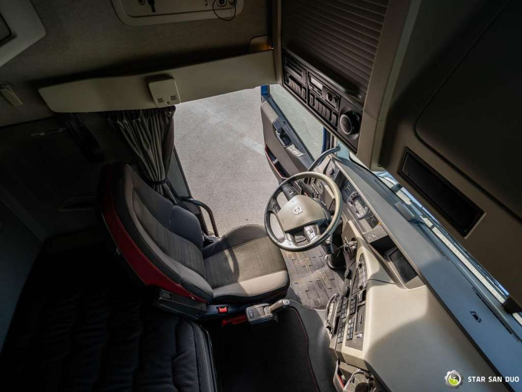 Новый Автоманипулятор, Тягач Volvo  FH 500 6x2 HMF 3220-K5 HDS Crane Euro 6: фото 20