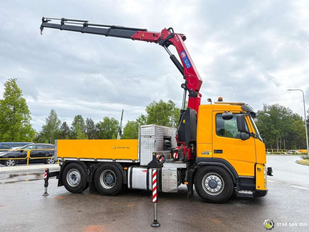 Volvo FM 460 6x4x4 HMF 3220 Crane HDS - Автоманипулятор: фото 4 Volvo FM 460 6x4x4 HMF 3220 Crane HDS - Автоманипулятор: фото 4