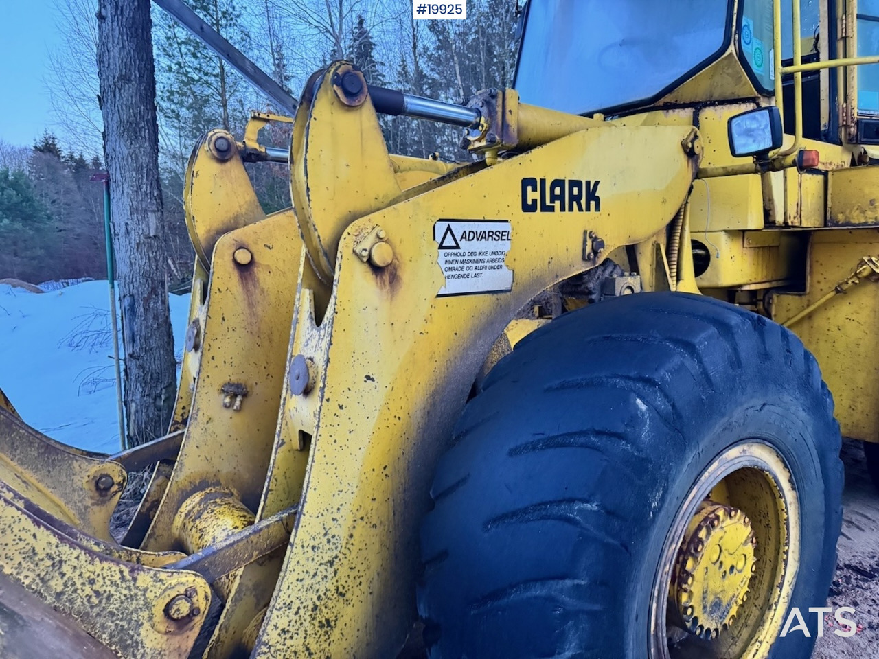 Колёсный погрузчик Clark 75B: фото 18