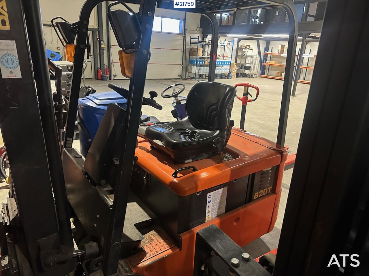 Daewoo B20T truck m/ 4,5 m løftehøyde - Низкорамный полуприцеп: фото 5 Daewoo B20T truck m/ 4,5 m løftehøyde - Низкорамный полуприцеп: фото 5