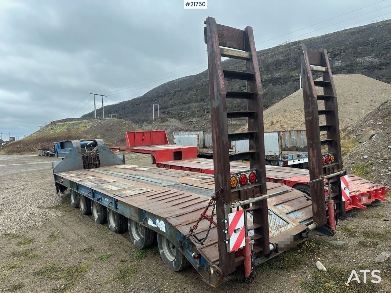 Damm 6-SD-355 6 akslet maskintralle - Низкорамный полуприцеп: фото 1 Damm 6-SD-355 6 akslet maskintralle - Низкорамный полуприцеп: фото 1