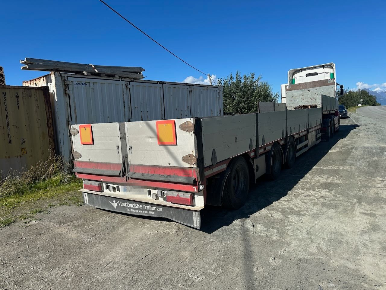 HRD jumbosemi - Полуприцеп бортовой/ Платформа: фото 3 HRD jumbosemi - Полуприцеп бортовой/ Платформа: фото 3