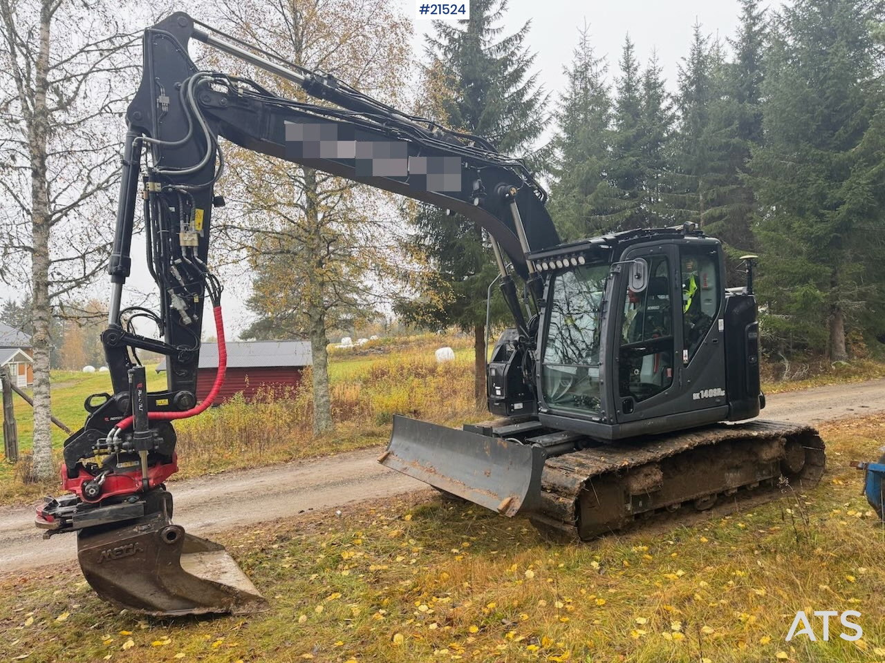 Kobelco SK140SRLC - Гусеничный экскаватор: фото 1 Kobelco SK140SRLC - Гусеничный экскаватор: фото 1