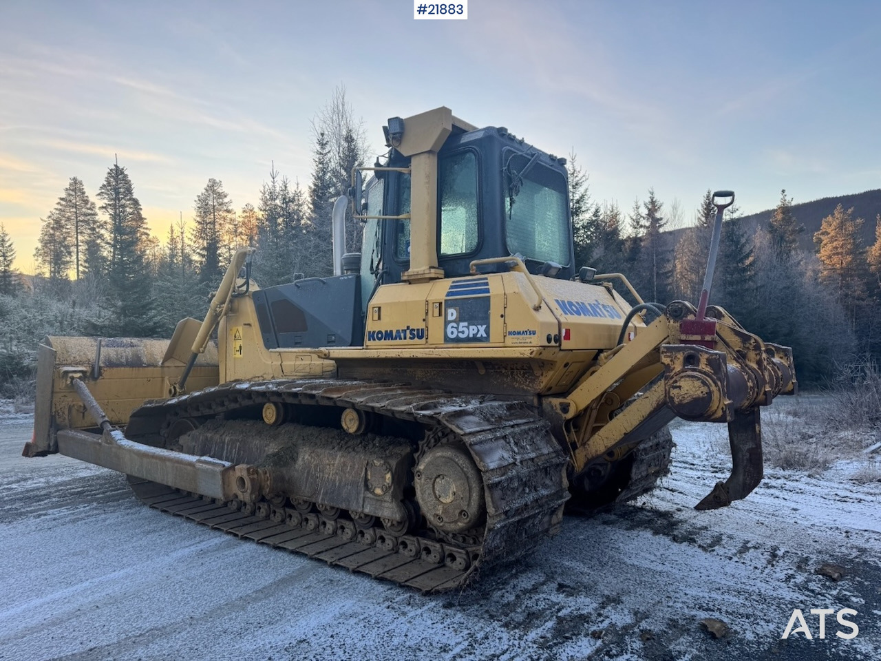 Komatsu D65 PX-15 - Бульдозер: фото 4 Komatsu D65 PX-15 - Бульдозер: фото 4