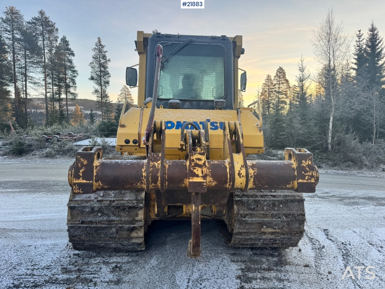 Komatsu D65 PX-15 - Бульдозер: фото 5 Komatsu D65 PX-15 - Бульдозер: фото 5