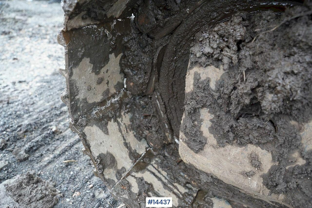 Экскаватор Komatsu PC228USLC-10: фото 15