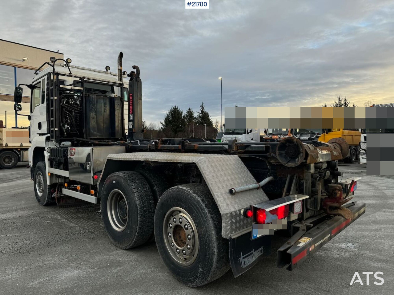 MAN TGS 28.480 6x4 brøyterigget Krokbil m/ underliggende skjær og kranhydraulikk. - Крюковой мультилифт: фото 4 MAN TGS 28.480 6x4 brøyterigget Krokbil m/ underliggende skjær og kranhydraulikk. - Крюковой мультилифт: фото 4