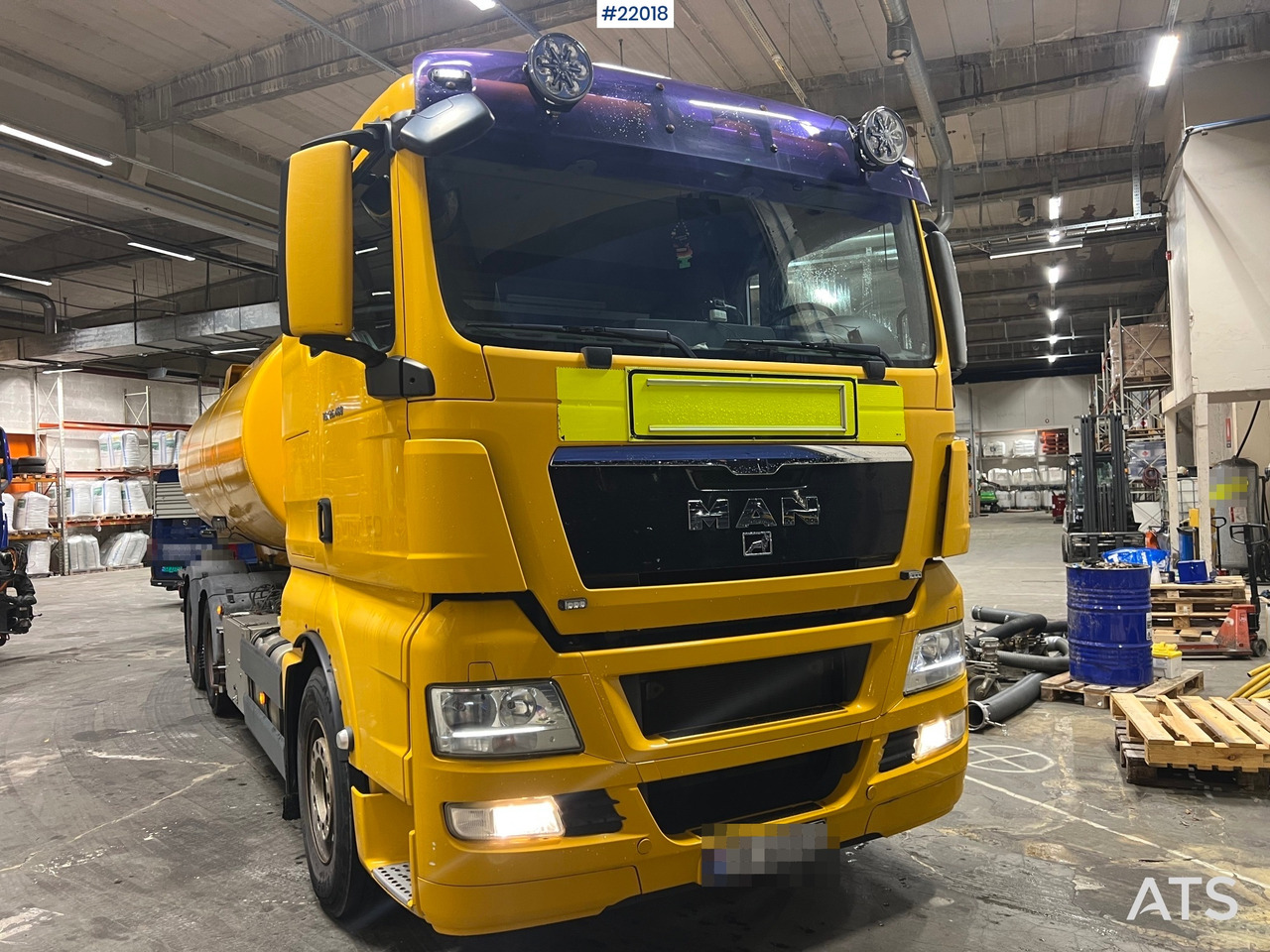 MAN TGX26.480 - Грузовик-цистерна: фото 2 MAN TGX26.480 - Грузовик-цистерна: фото 2