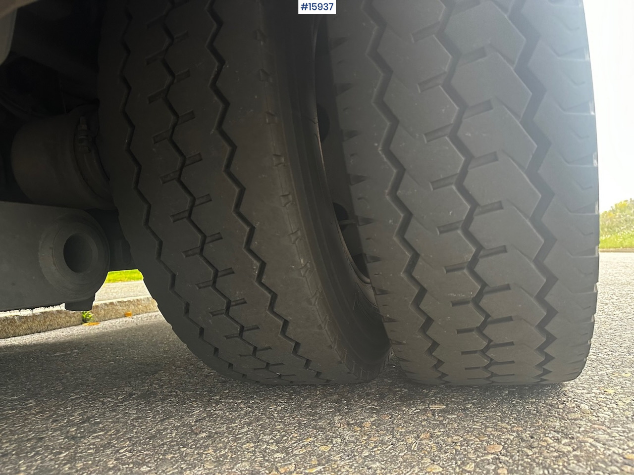 Грузовик с закрытым кузовом Mercedes Atego: фото 12