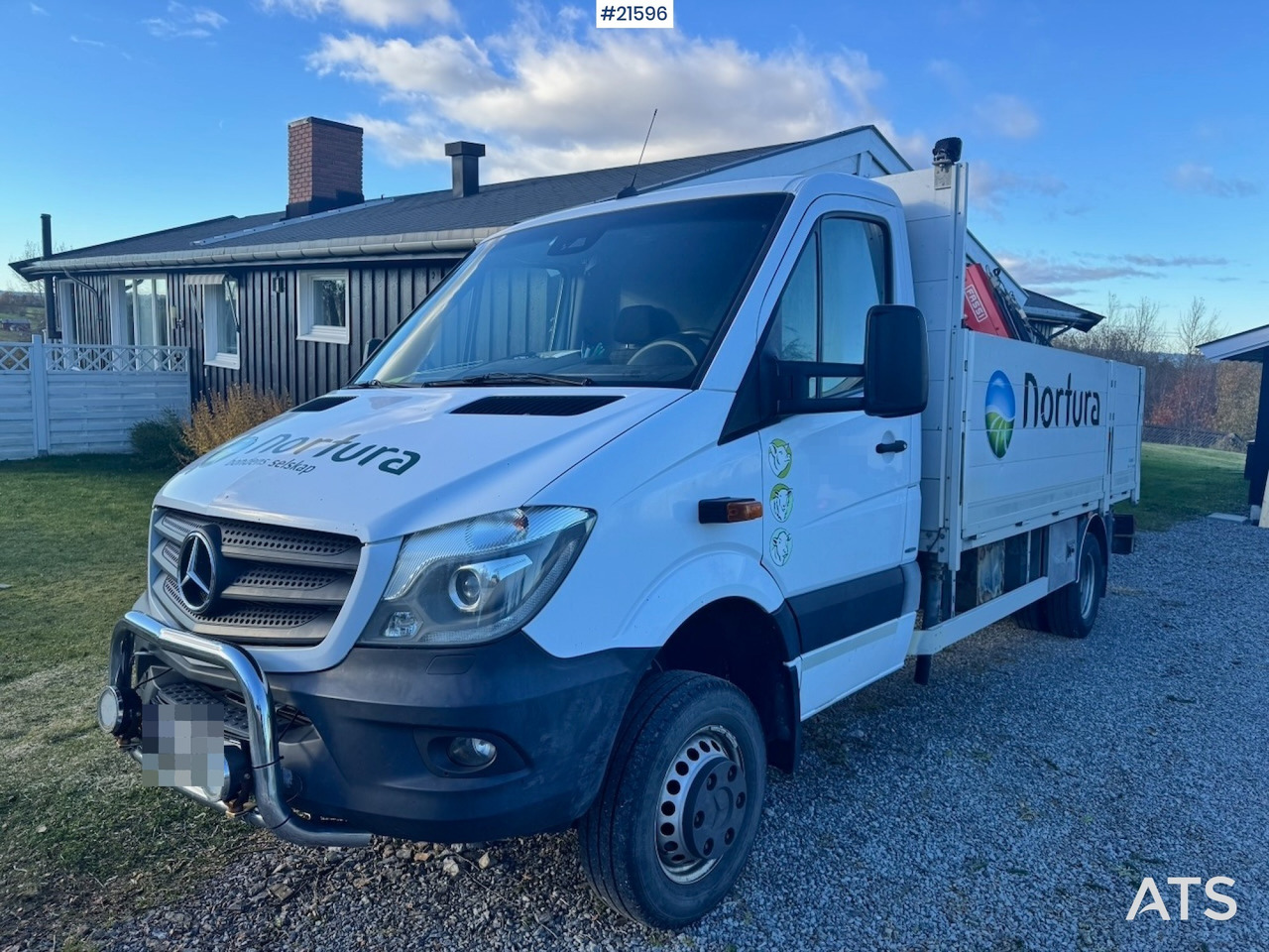 Mercedes-Benz Sprinter 519 4x4 nødslaktbil med vinsj og bakmontert Fassi kran - Цельнометаллический фургон: фото 1 Mercedes-Benz Sprinter 519 4x4 nødslaktbil med vinsj og bakmontert Fassi kran - Цельнометаллический фургон: фото 1