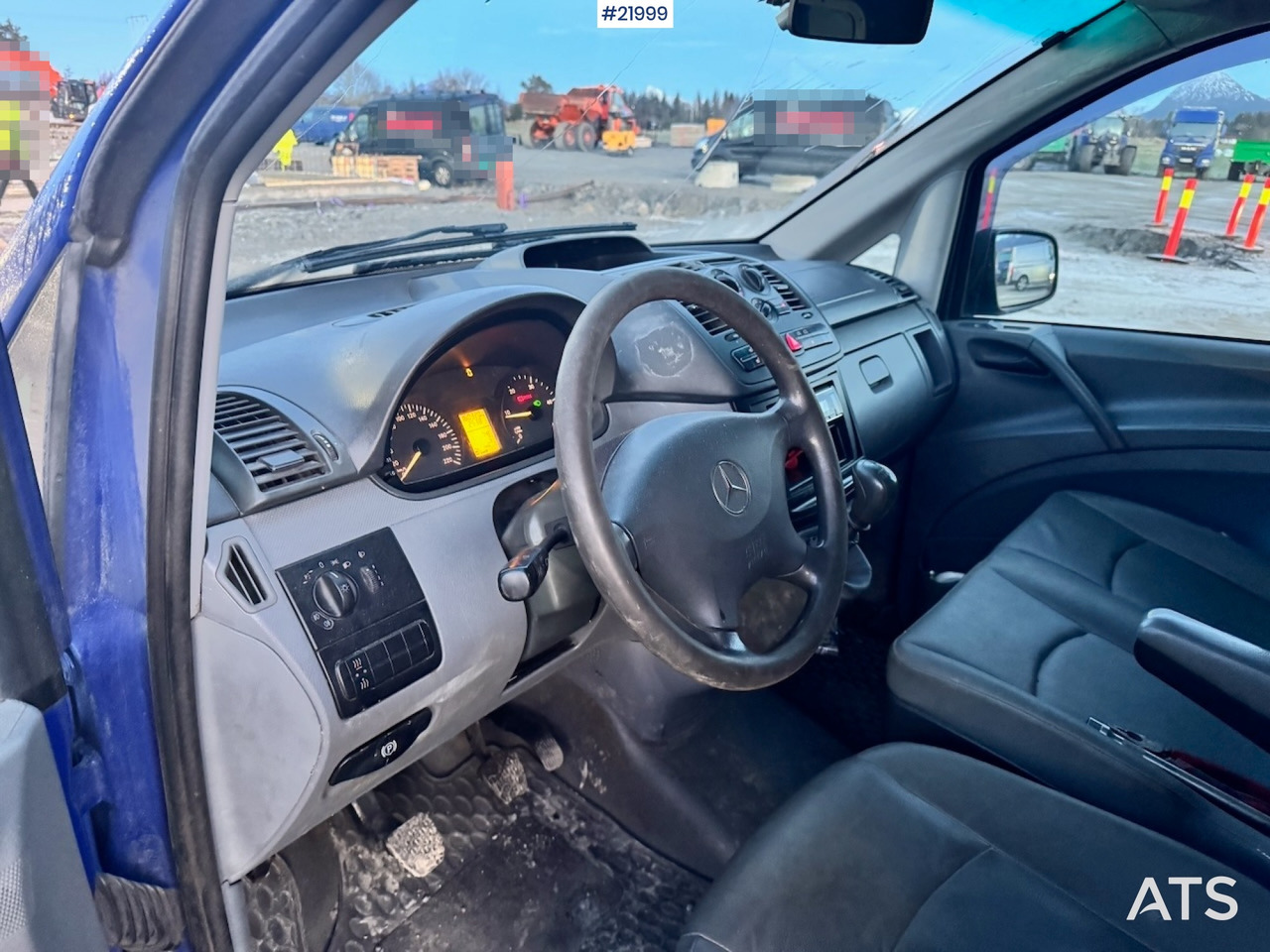 Цельнометаллический фургон Mercedes VITO: фото 9 Цельнометаллический фургон Mercedes VITO: фото 9