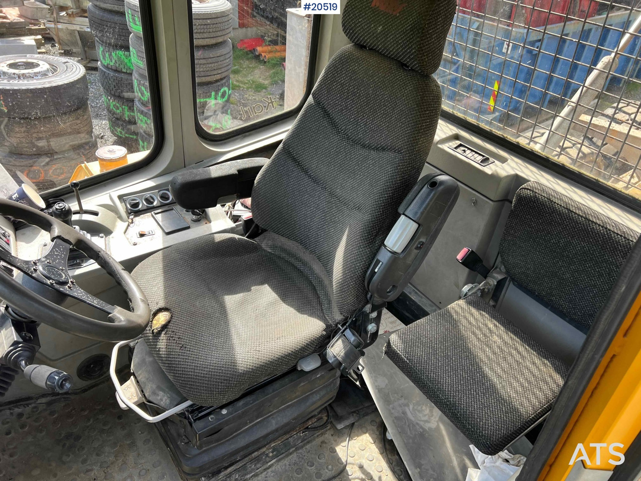 Внедорожный самосвал Moxy MT 26: фото 28