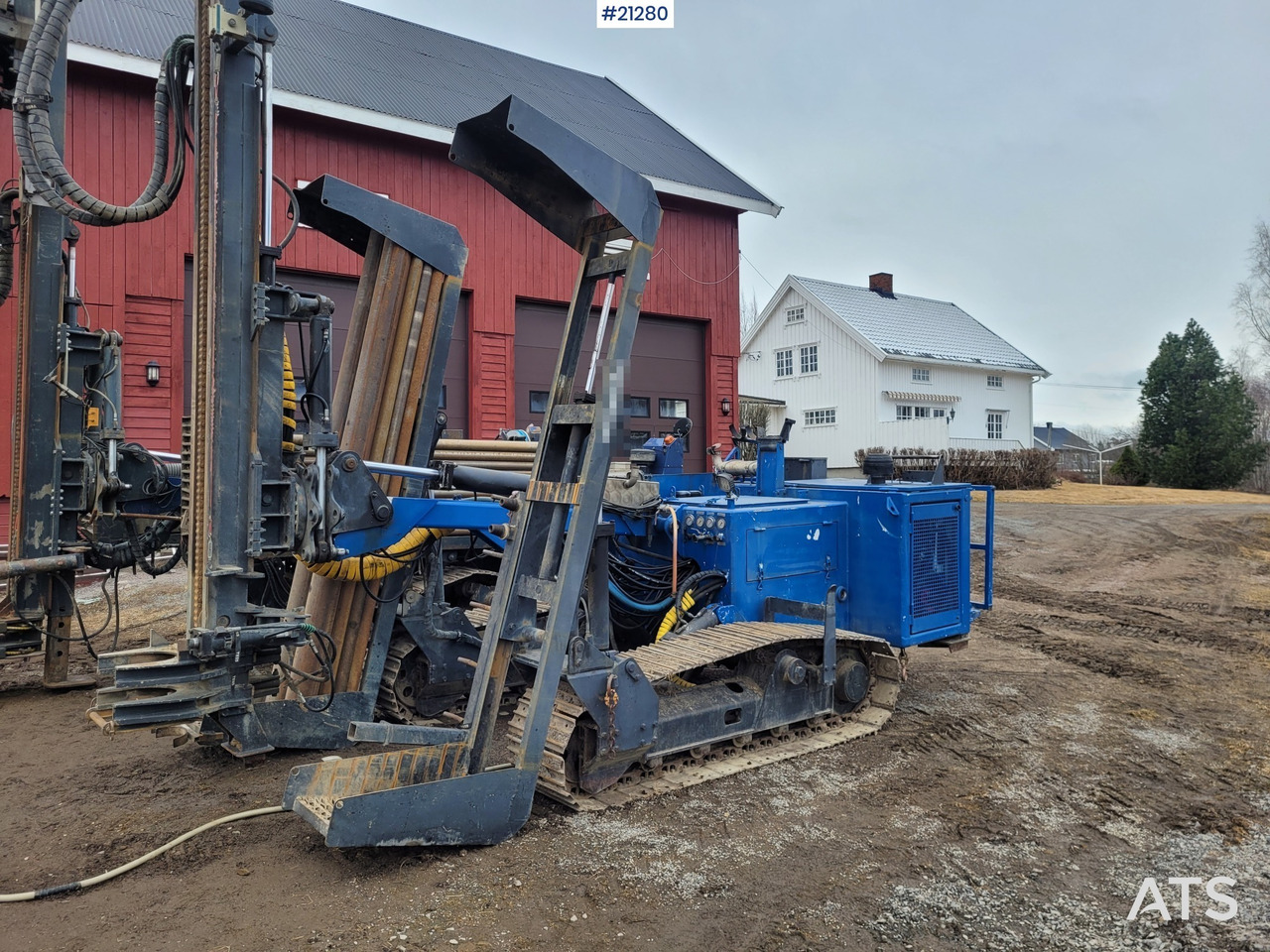 Nemek 407 TS - Буровая машина: фото 1 Nemek 407 TS - Буровая машина: фото 1