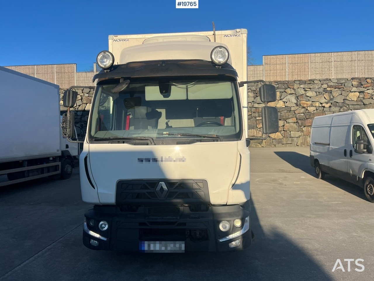 Renault D7.5 - Грузовик с закрытым кузовом: фото 5 Renault D7.5 - Грузовик с закрытым кузовом: фото 5