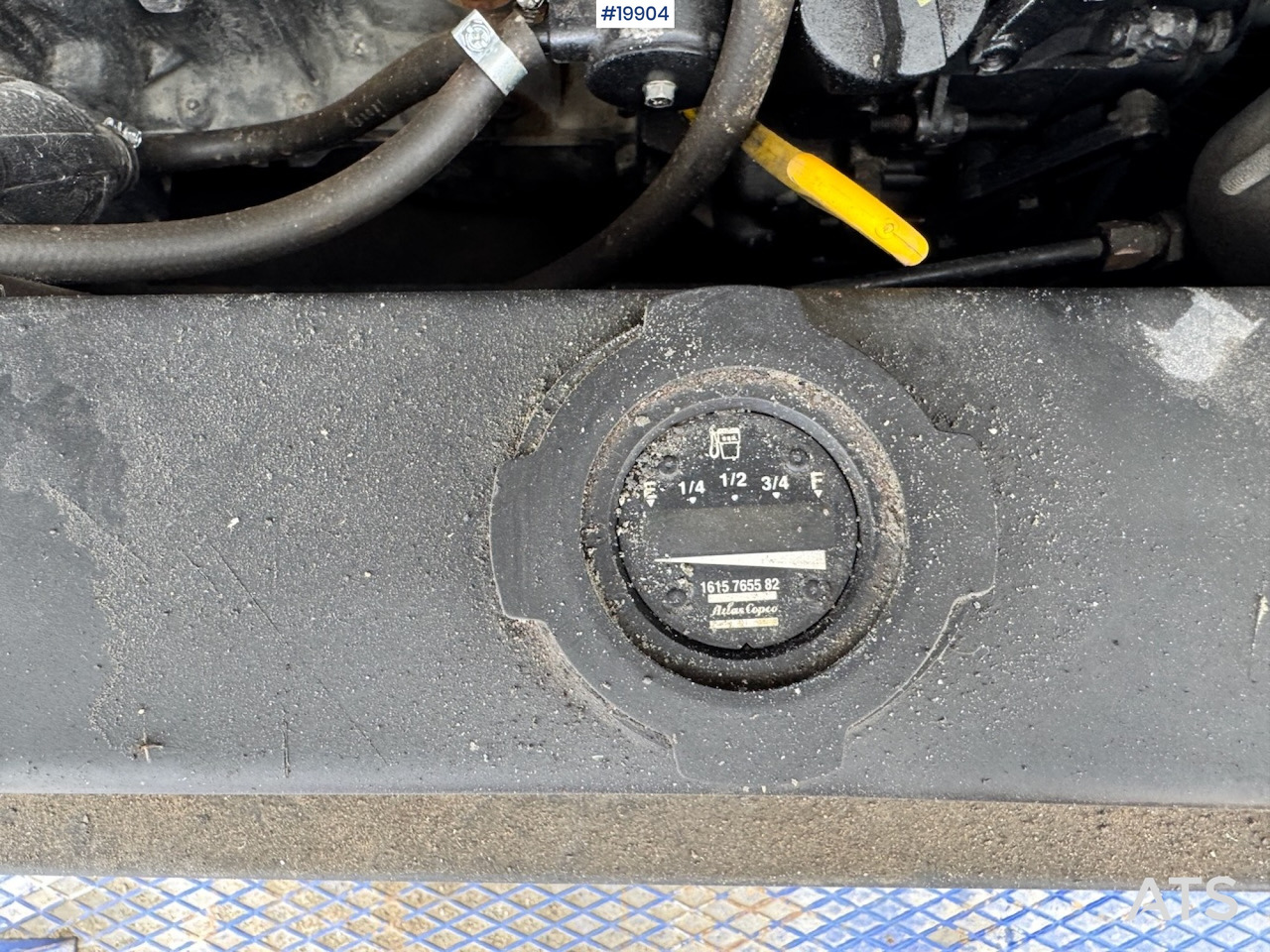 Грузовик с подъемником Scania P114: фото 23