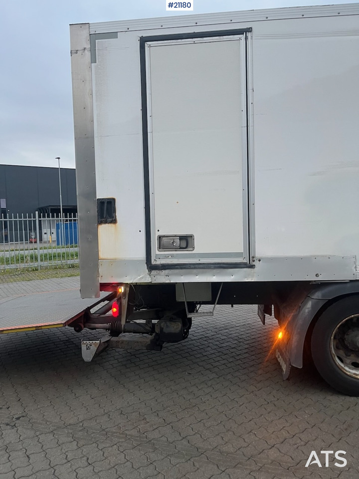 Scania P250 - Грузовик с закрытым кузовом: фото 3 Scania P250 - Грузовик с закрытым кузовом: фото 3