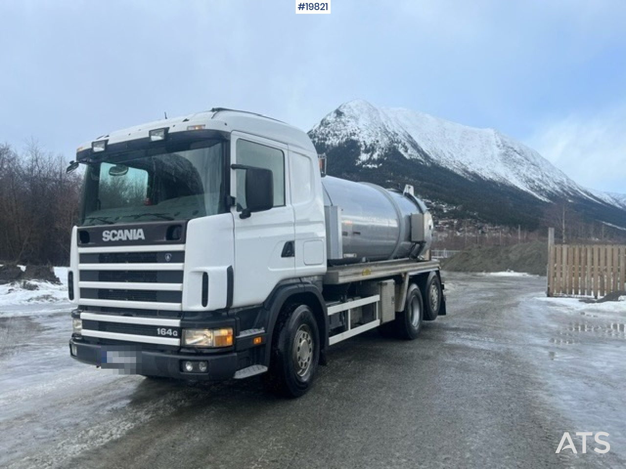 Scania R164 - Грузовик-цистерна: фото 1 Scania R164 - Грузовик-цистерна: фото 1