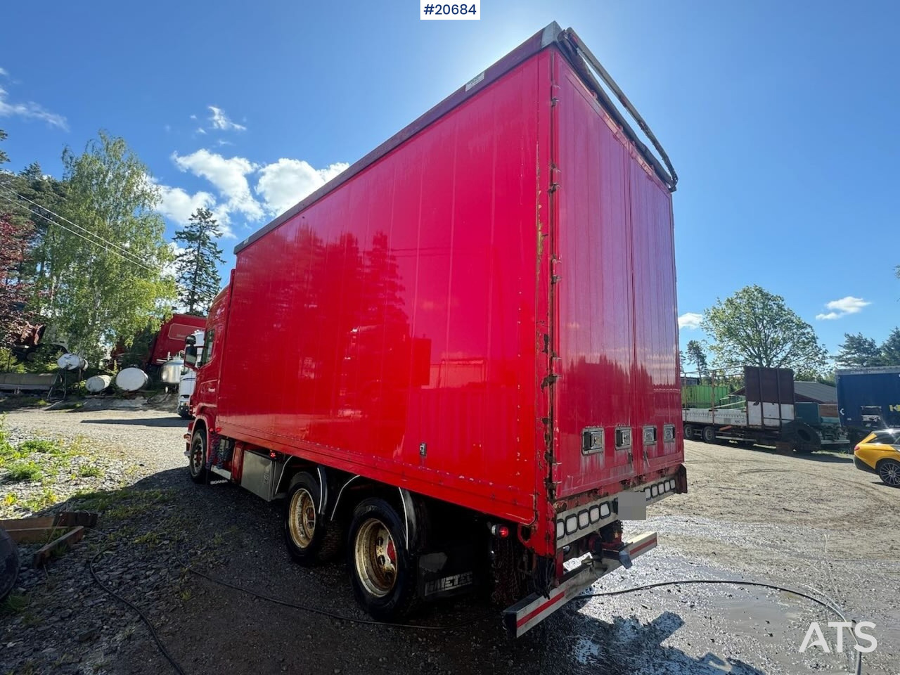 Scania R560 - Грузовик с закрытым кузовом: фото 5 Scania R560 - Грузовик с закрытым кузовом: фото 5