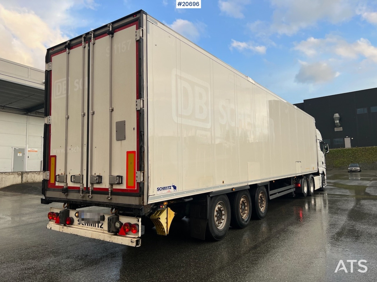 Schmitz thermotralle m/ Ny FRC godkjenning til 6/2028 , bommer, 2 temp soner & ny service - Полуприцеп-рефрижератор: фото 4 Schmitz thermotralle m/ Ny FRC godkjenning til 6/2028 , bommer, 2 temp soner & ny service - Полуприцеп-рефрижератор: фото 4
