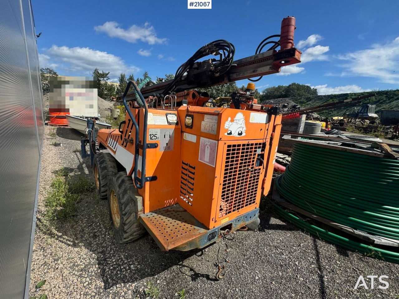 Tamrock 120R - Буровая машина: фото 1 Tamrock 120R - Буровая машина: фото 1