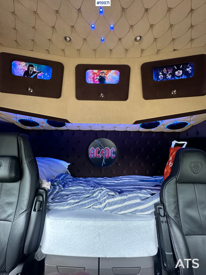 Тягач Scania R540: фото 10 Тягач Scania R540: фото 10