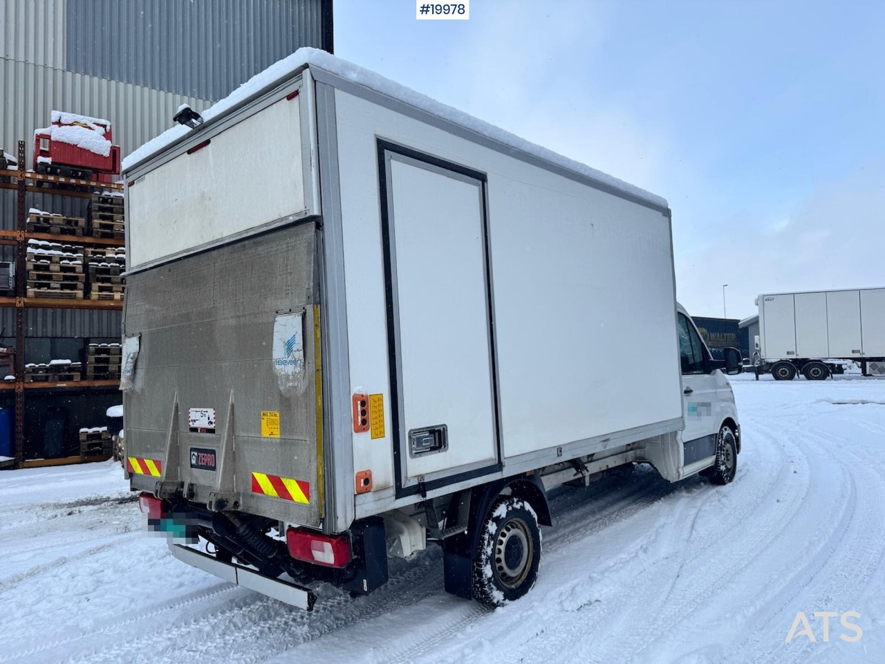 Volkswagen crafter - Грузовик с закрытым кузовом: фото 4 Volkswagen crafter - Грузовик с закрытым кузовом: фото 4
