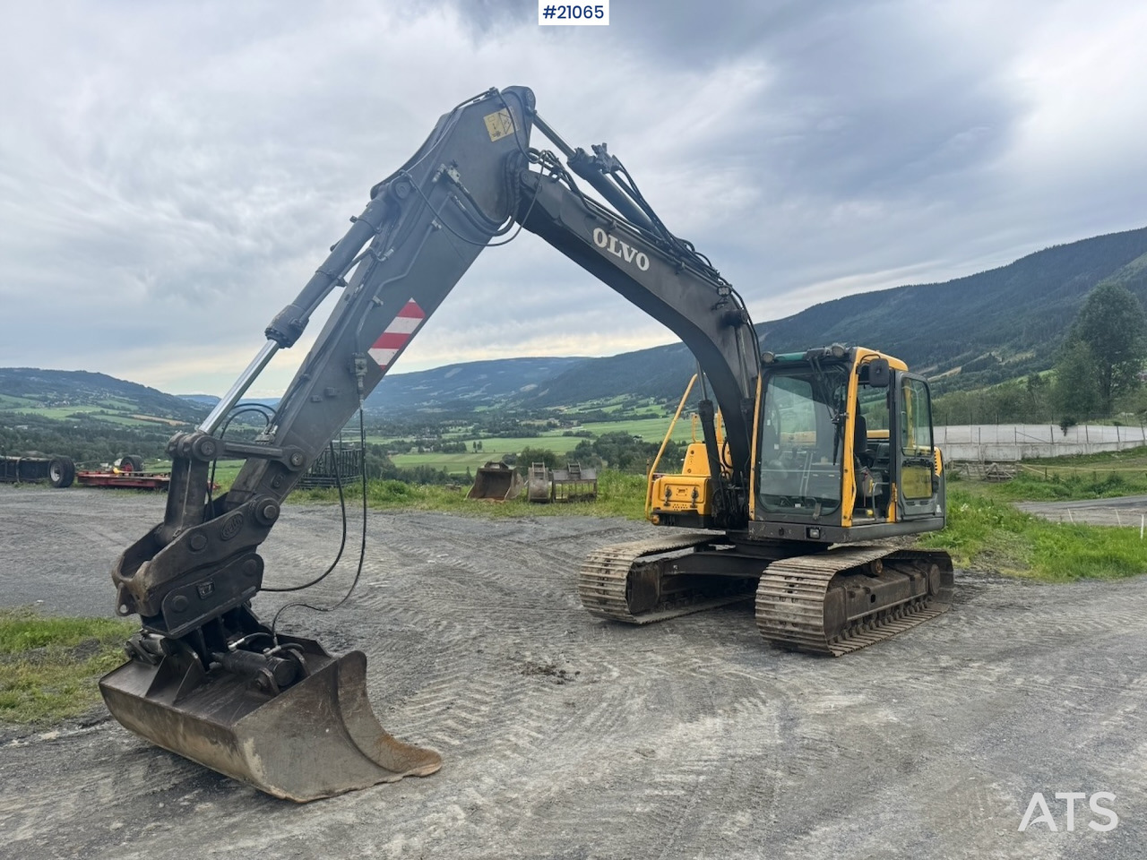 Volvo EC140 BLC - Гусеничный экскаватор: фото 3 Volvo EC140 BLC - Гусеничный экскаватор: фото 3