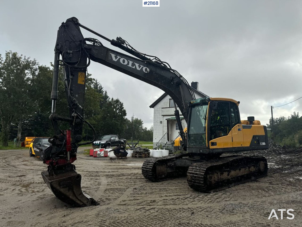 Volvo EC180DL - Гусеничный экскаватор: фото 4 Volvo EC180DL - Гусеничный экскаватор: фото 4