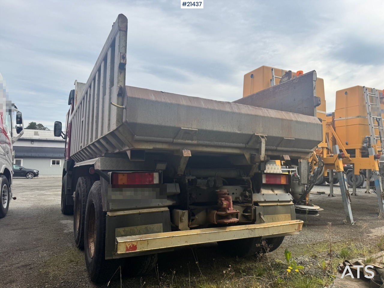 Volvo FH12 420 - Самосвал: фото 4 Volvo FH12 420 - Самосвал: фото 4