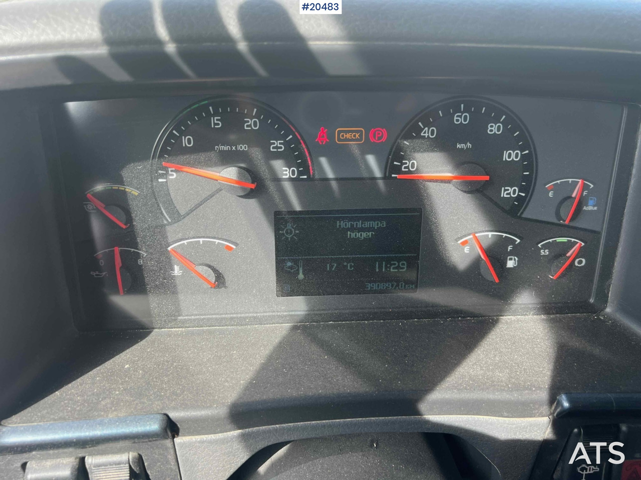 Самосвал Volvo FH13 540: фото 24