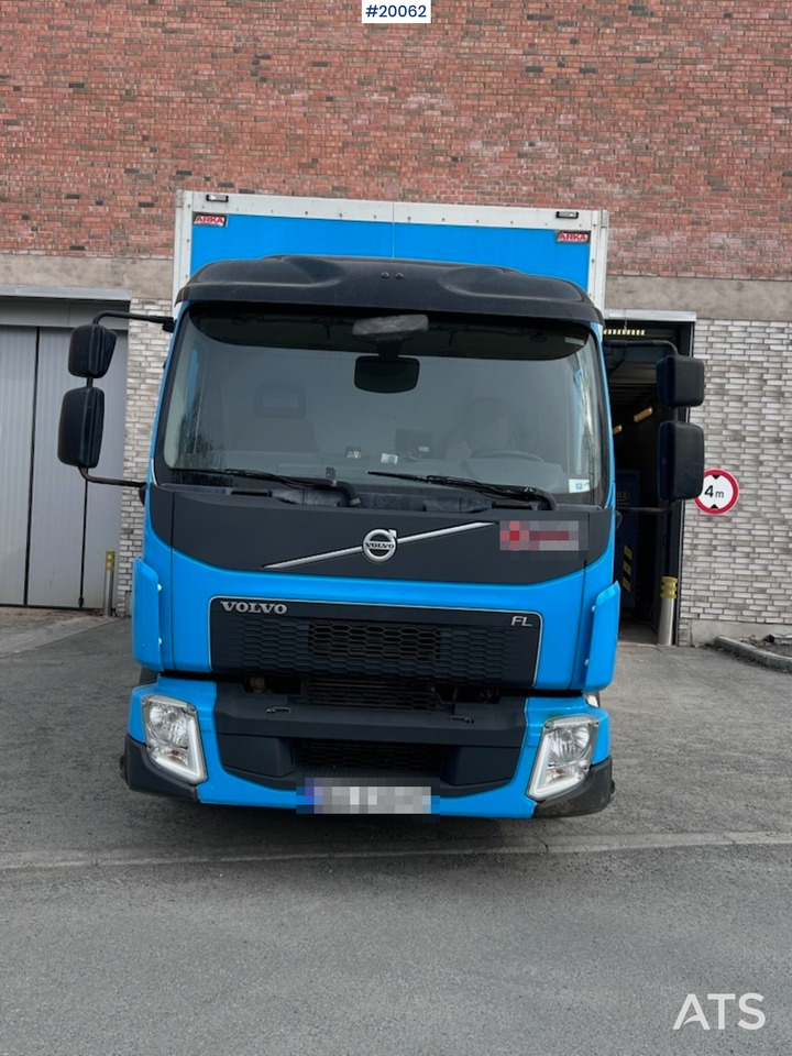Volvo FL210 - Грузовик с закрытым кузовом: фото 2 Volvo FL210 - Грузовик с закрытым кузовом: фото 2