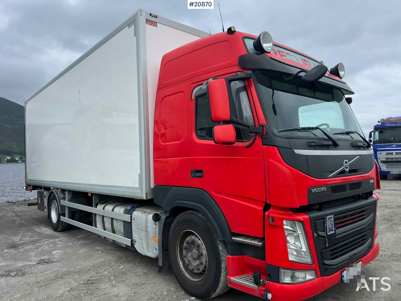 Volvo FM 330 - Грузовик с закрытым кузовом: фото 5 Volvo FM 330 - Грузовик с закрытым кузовом: фото 5