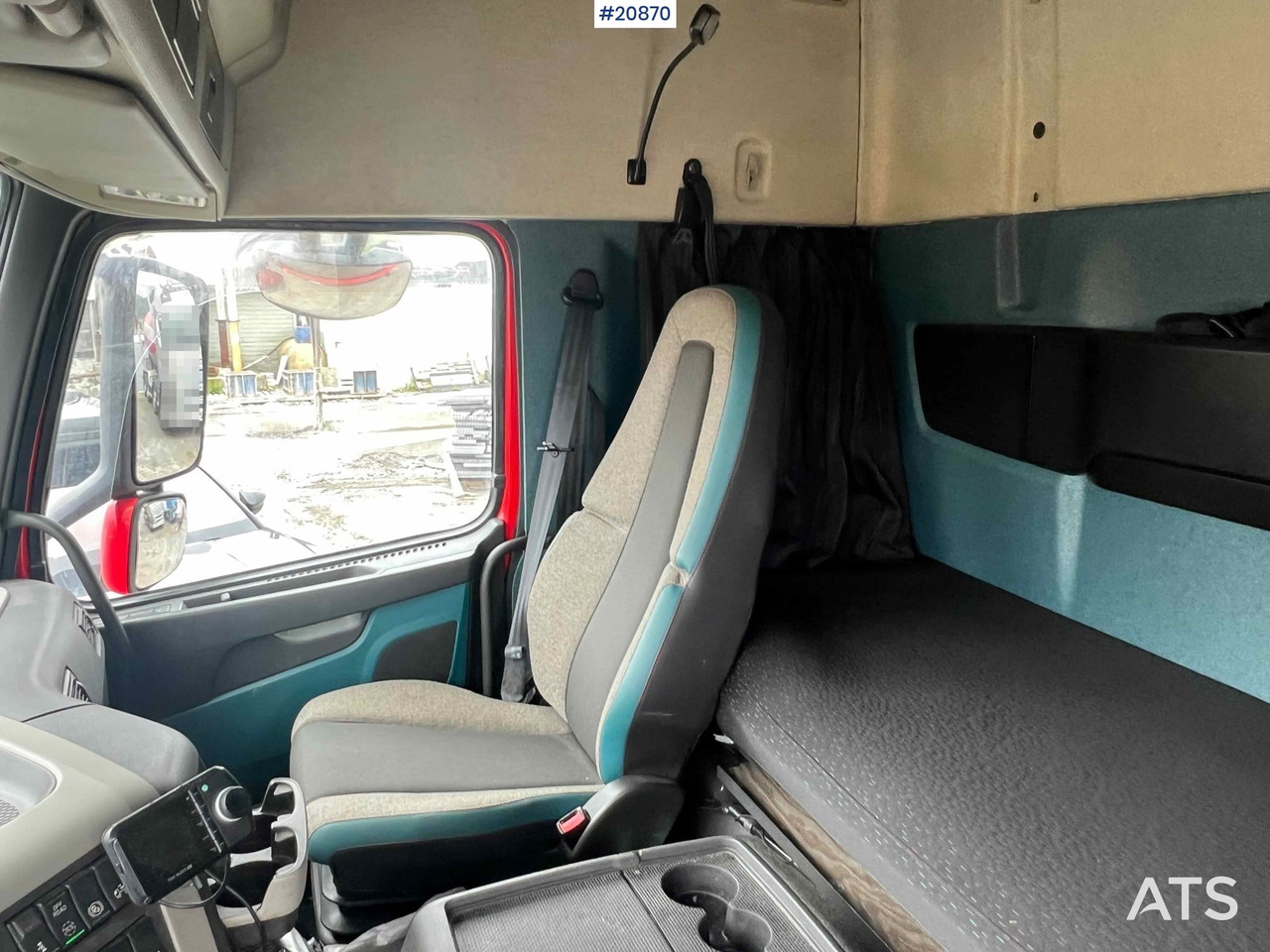 Грузовик с закрытым кузовом Volvo FM 330: фото 32 Грузовик с закрытым кузовом Volvo FM 330: фото 32