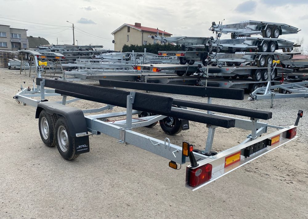 Boro PRZYCZEPA PODŁODZIOWA STYL AMERYKAŃSKI 7,30m - Лодочный прицеп: фото 3 Boro PRZYCZEPA PODŁODZIOWA STYL AMERYKAŃSKI 7,30m - Лодочный прицеп: фото 3