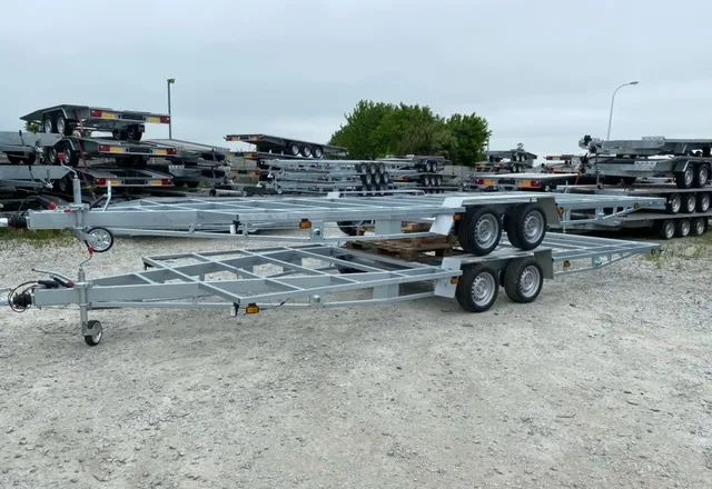 Boro Rama pod domek mobilny!!! 6,60M!! - Прицеп: фото 2 Boro Rama pod domek mobilny!!! 6,60M!! - Прицеп: фото 2