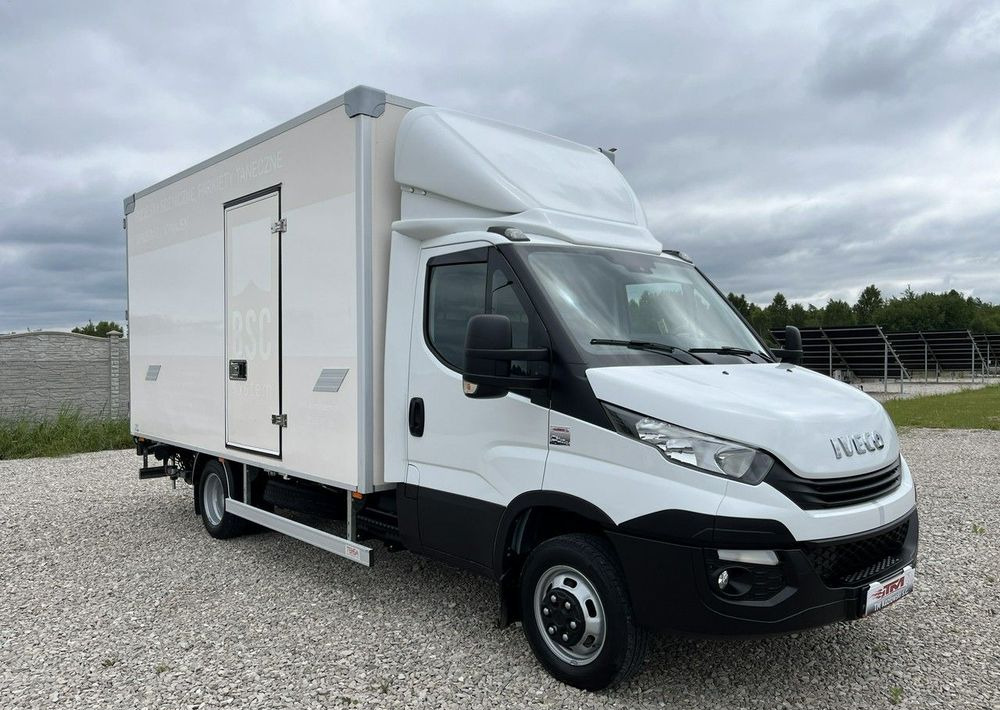 Iveco Daily - Фургон с закрытым кузовом: фото 1 Iveco Daily - Фургон с закрытым кузовом: фото 1