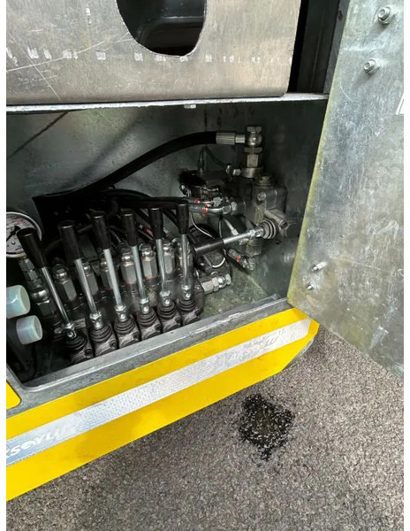 AKSOYLU Autotransporter trailer 6 car 2 winch The Dealer of West Europe TuV VDI 2700 - Полуприцеп-автовоз: фото 5 AKSOYLU Autotransporter trailer 6 car 2 winch The Dealer of West Europe TuV VDI 2700 - Полуприцеп-автовоз: фото 5