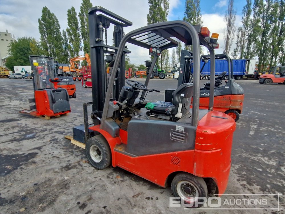 2010 Manitou ME425 - Электропогрузчик: фото 3 2010 Manitou ME425 - Электропогрузчик: фото 3